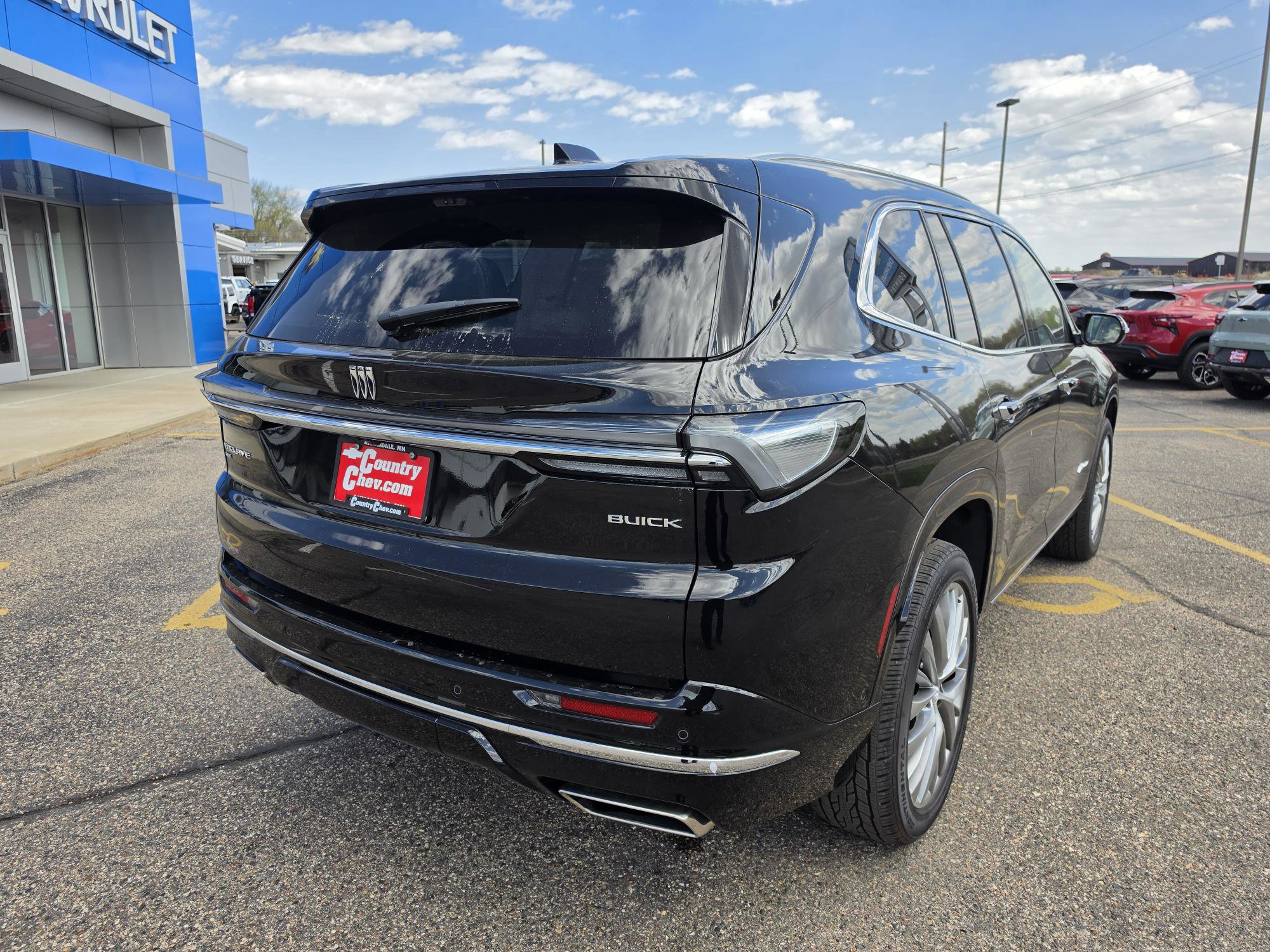 Used 2026 Buick Enclave Avenir w/ Super Cruise Package AWD/4WD image 32