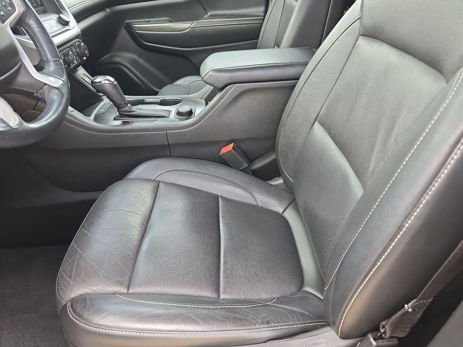 Used 2018 GMC Acadia SLT FWD image 15