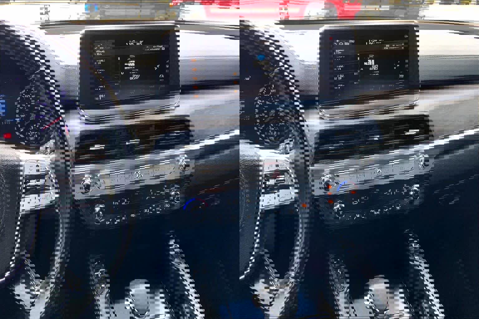 Used 2020 Kia Telluride EX w/ EX Premium Package image 7