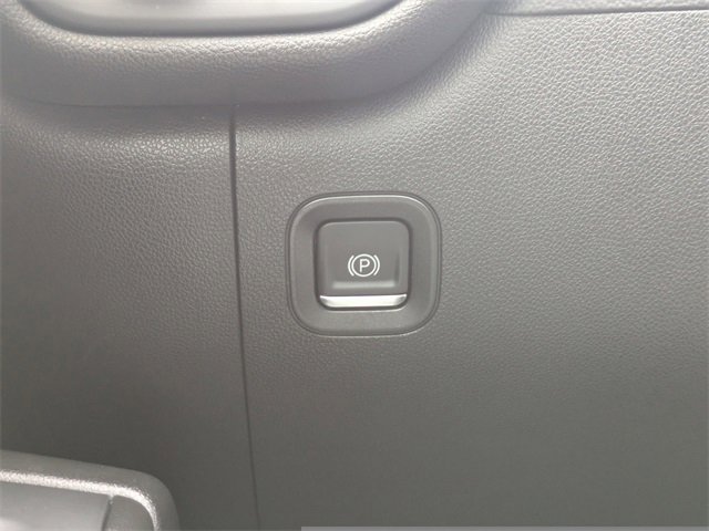 Used 2019 Chevrolet Silverado 1500 Custom Trail Boss w/ Custom Convenience Package image 24