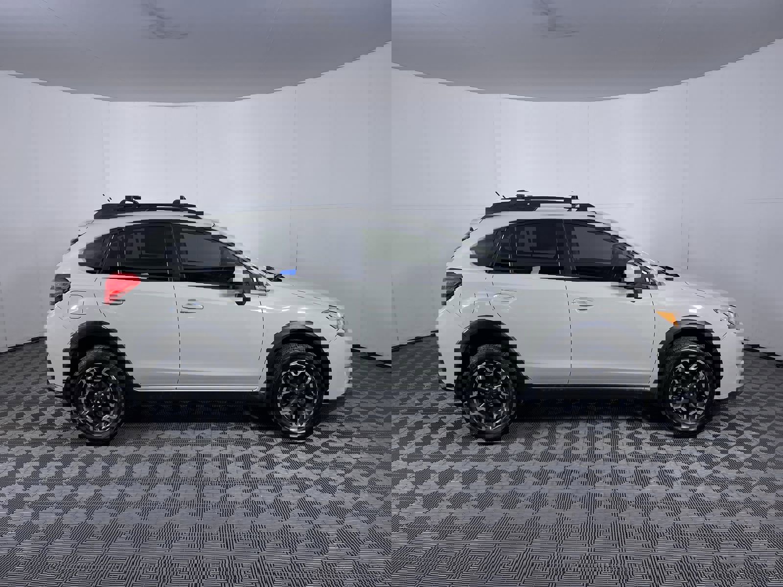 Used 2013 Subaru Crosstrek 2.0i Limited image 10