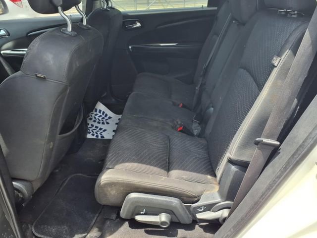 Used 2018 Dodge Journey SE w/ Popular Equipment Group FWD image 9