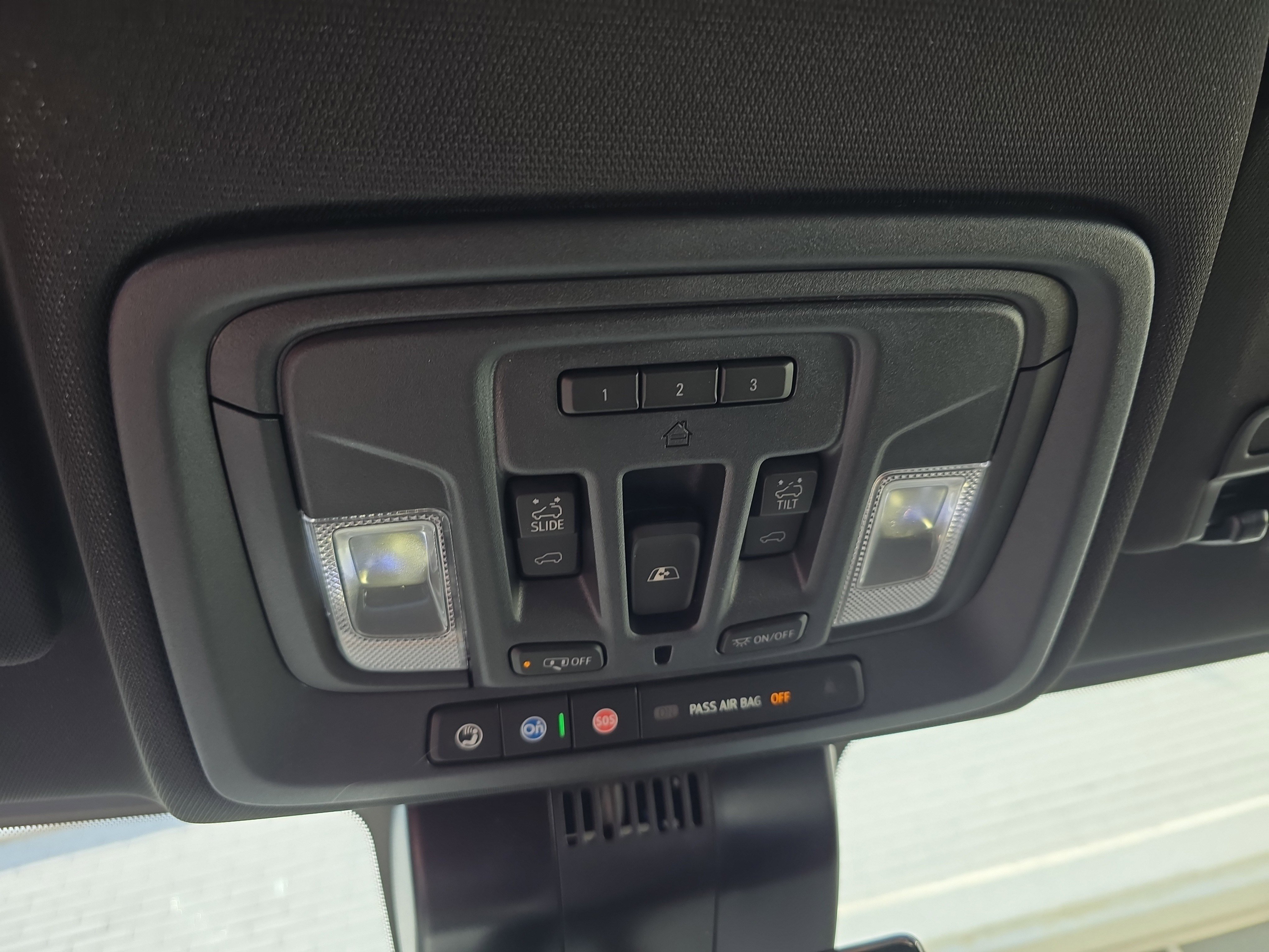 New 2026 GMC Sierra 2500 AT4 w/ AT4 Premium Plus Package AWD/4WD image 24