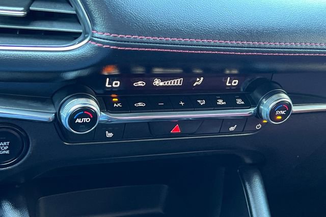 Certified 2025 MAZDA MAZDA3 Carbon image 21