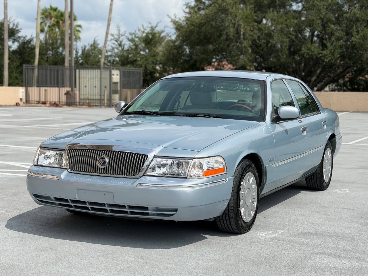 Used 2004 Mercury Grand Marquis LS