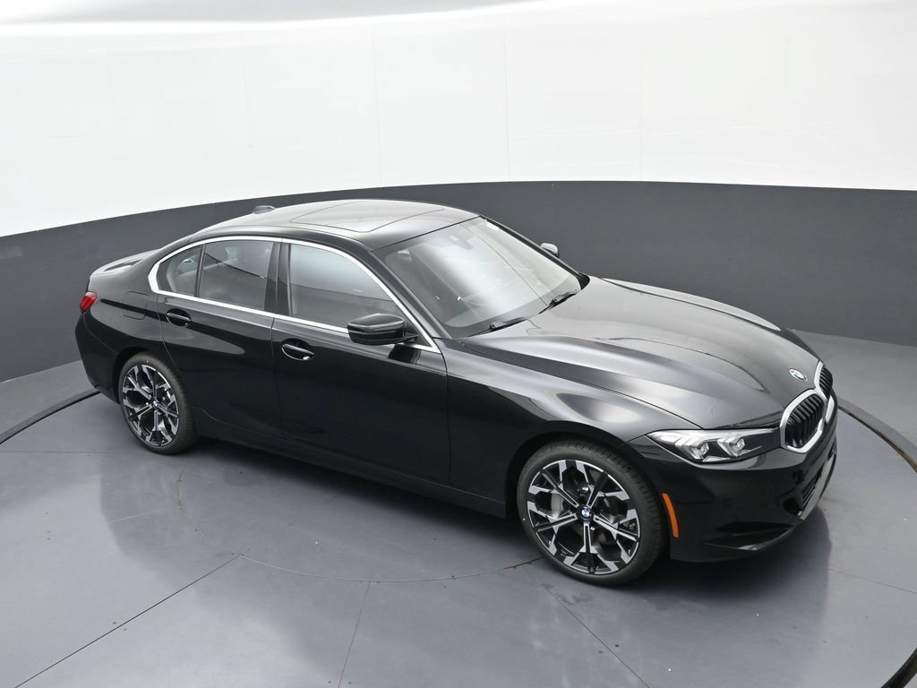 New 2026 BMW 330i xDrive Sedan w/ Premium Package AWD/4WD image 30