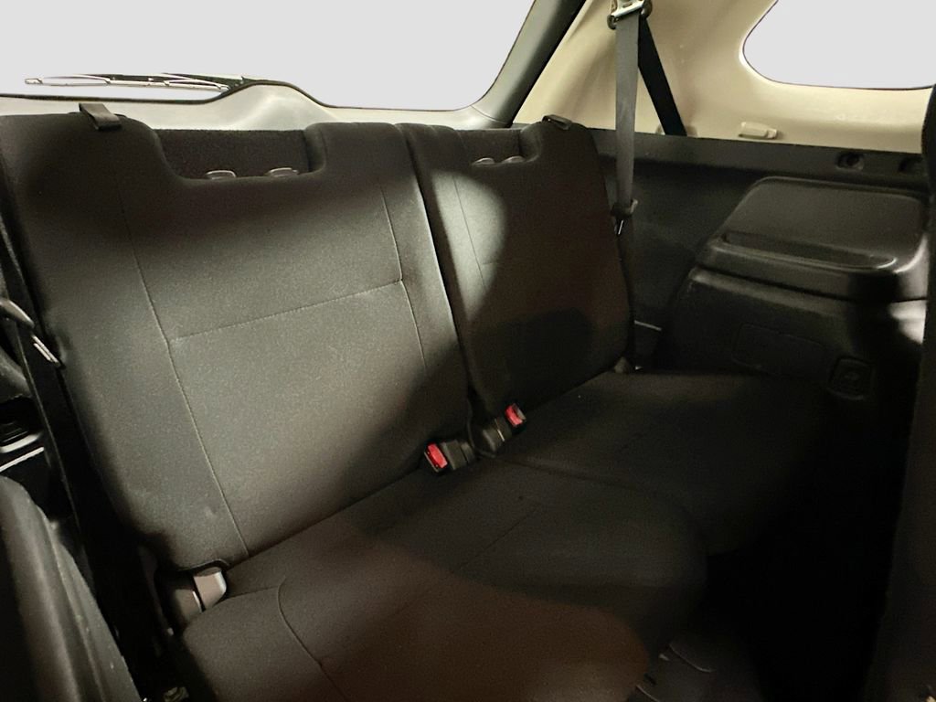 Used 2018 Mitsubishi Outlander SE image 26