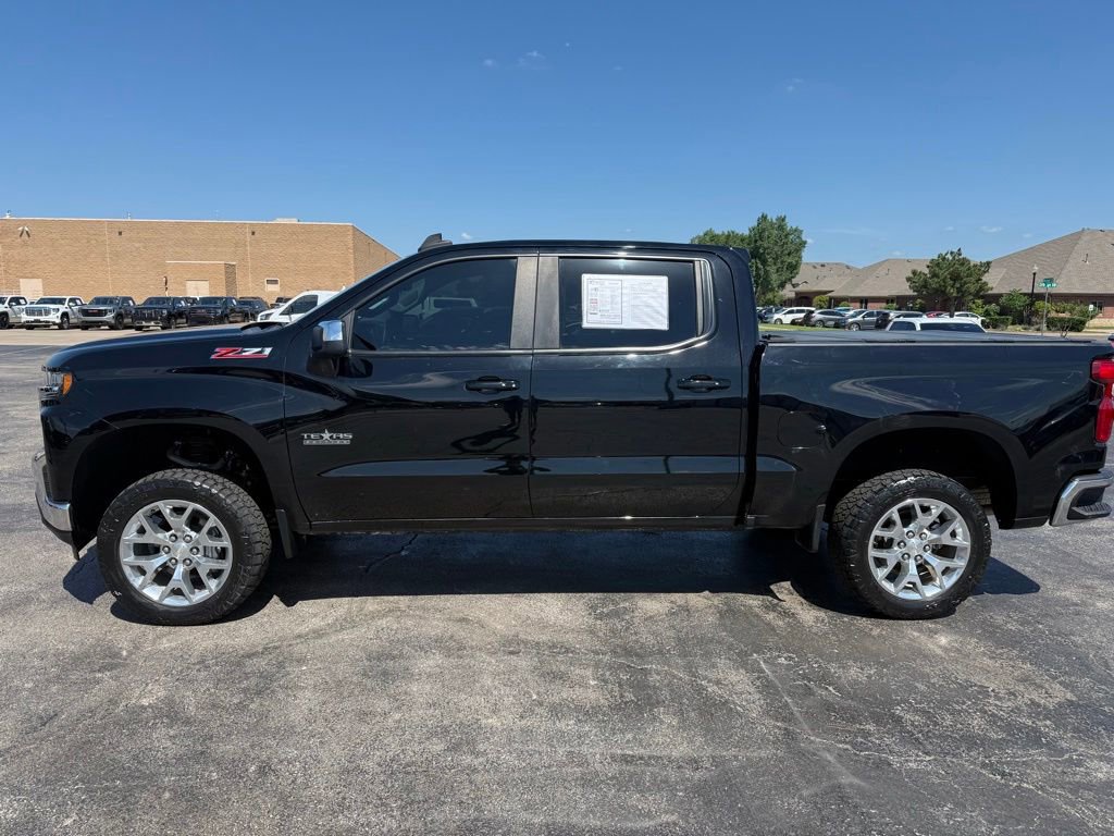 Used 2019 Chevrolet Silverado 1500 LT w/ Texas Edition AWD/4WD image 3
