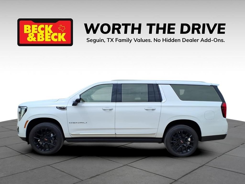 New 2026 GMC Yukon XL Denali w/ Denali Reserve Package RWD image 8