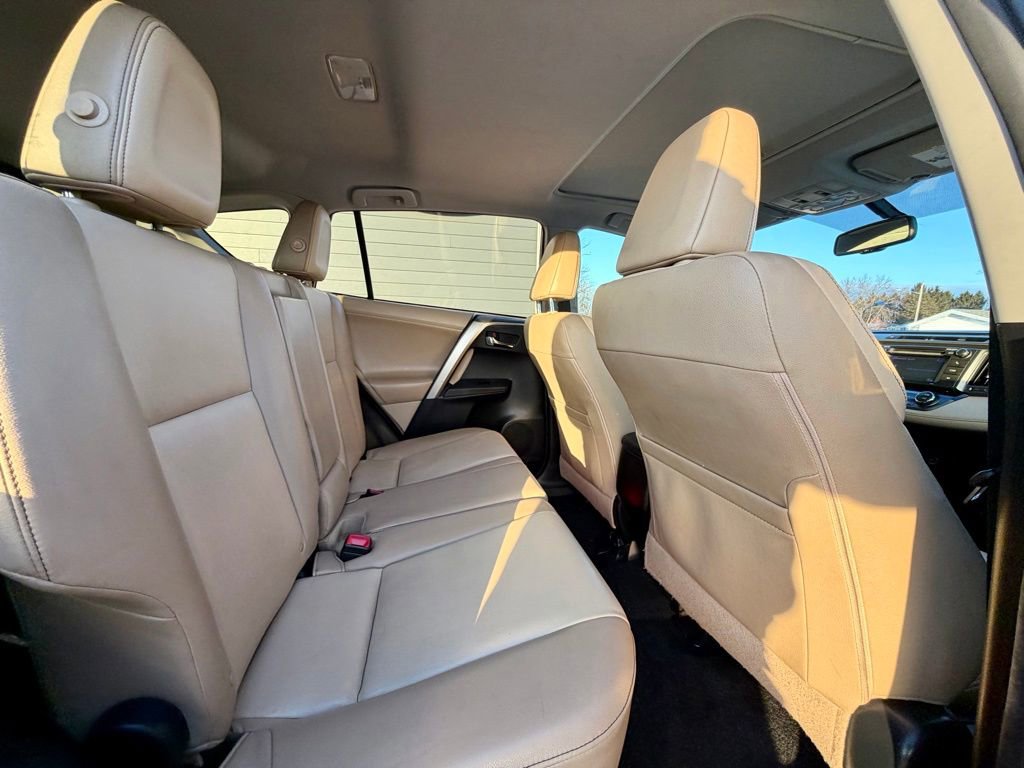 Used 2013 Toyota RAV4 Limited image 16