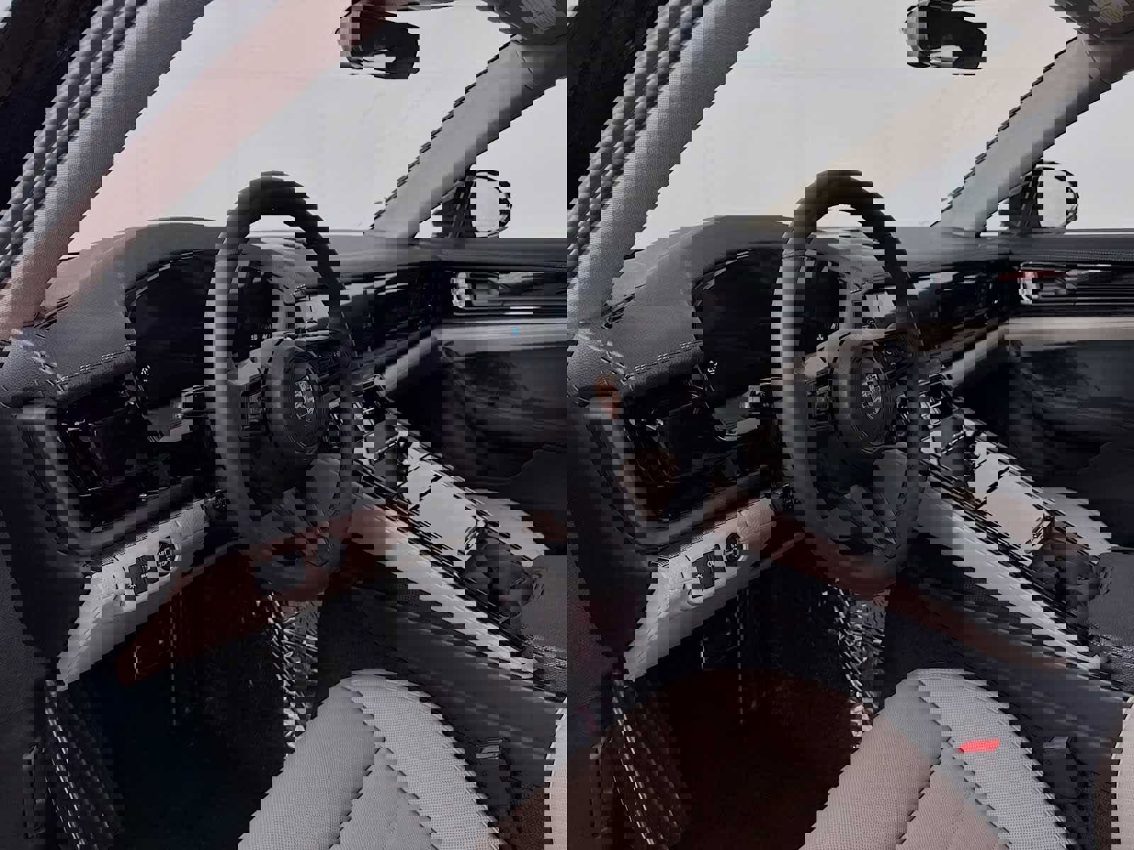 New 2025 Porsche Panamera image 4