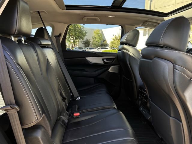 Certified 2025 Acura MDX w/ Technology Package image 30