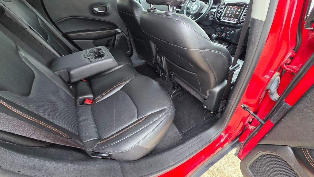 Used 2019 Jeep Compass Limited image 16