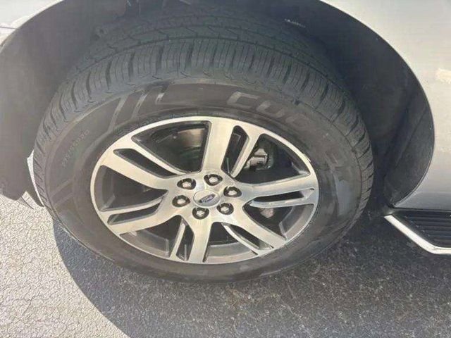 Used 2022 Ford Expedition Max Limited image 15