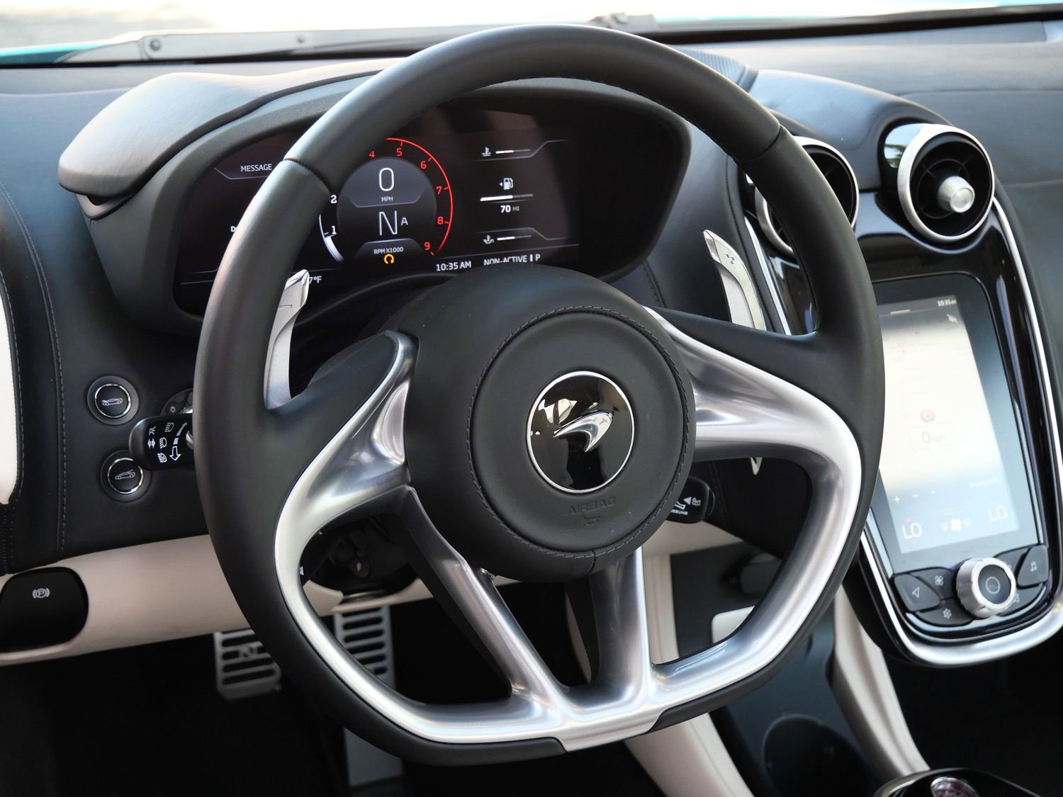 Used 2023 McLaren GT RWD image 9