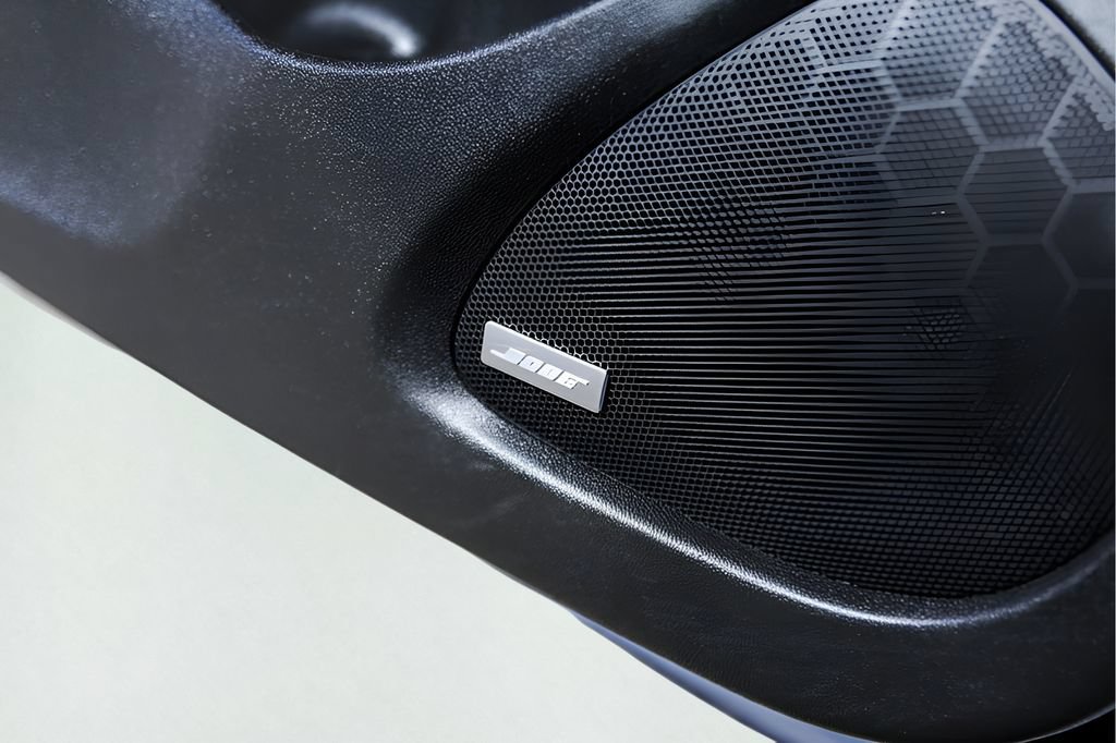 Used 2020 Chevrolet Malibu Premier FWD image 24