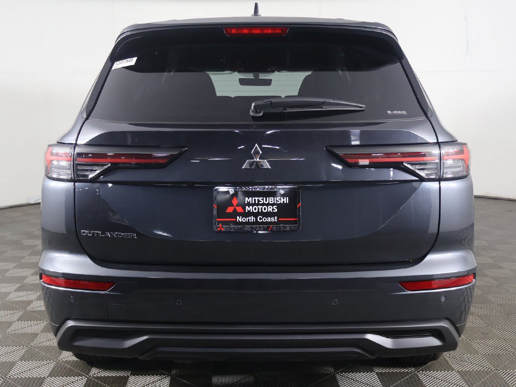New 2026 Mitsubishi Outlander ES AWD/4WD image 11