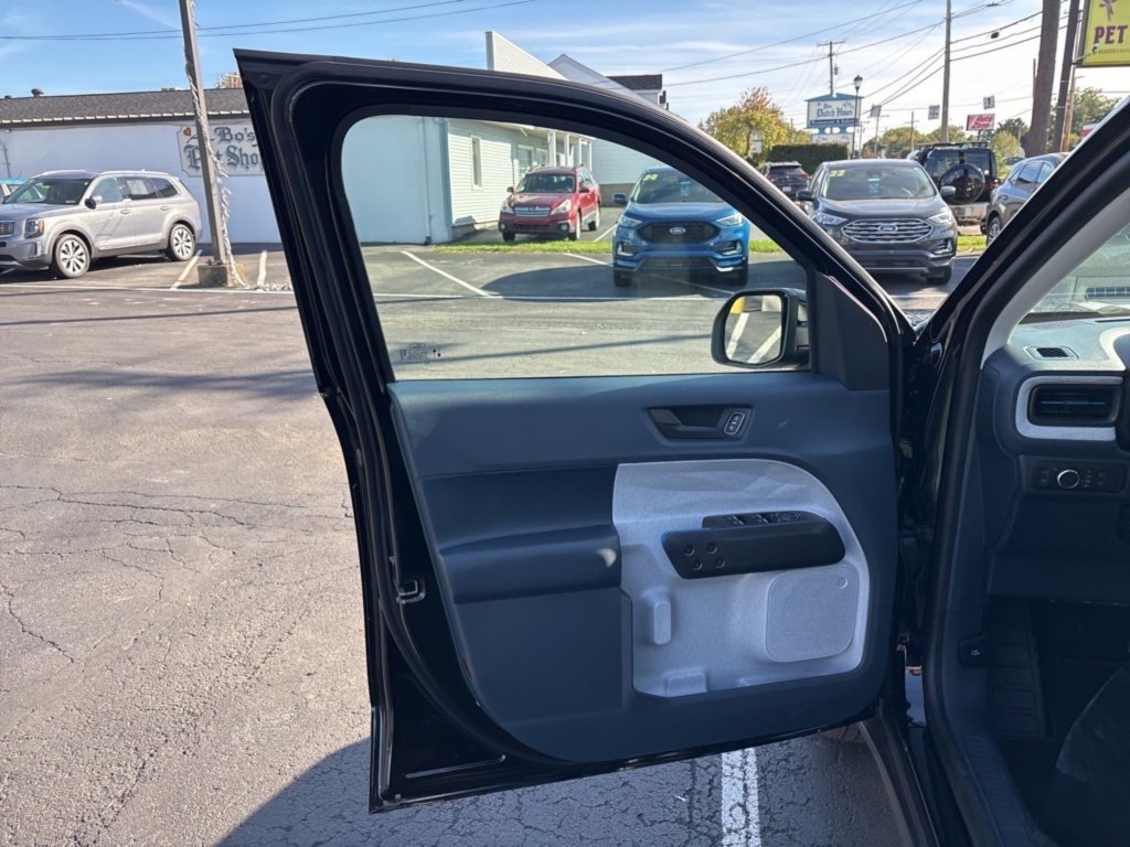 New 2025 Ford Maverick XLT w/ XLT Luxury Package image 9