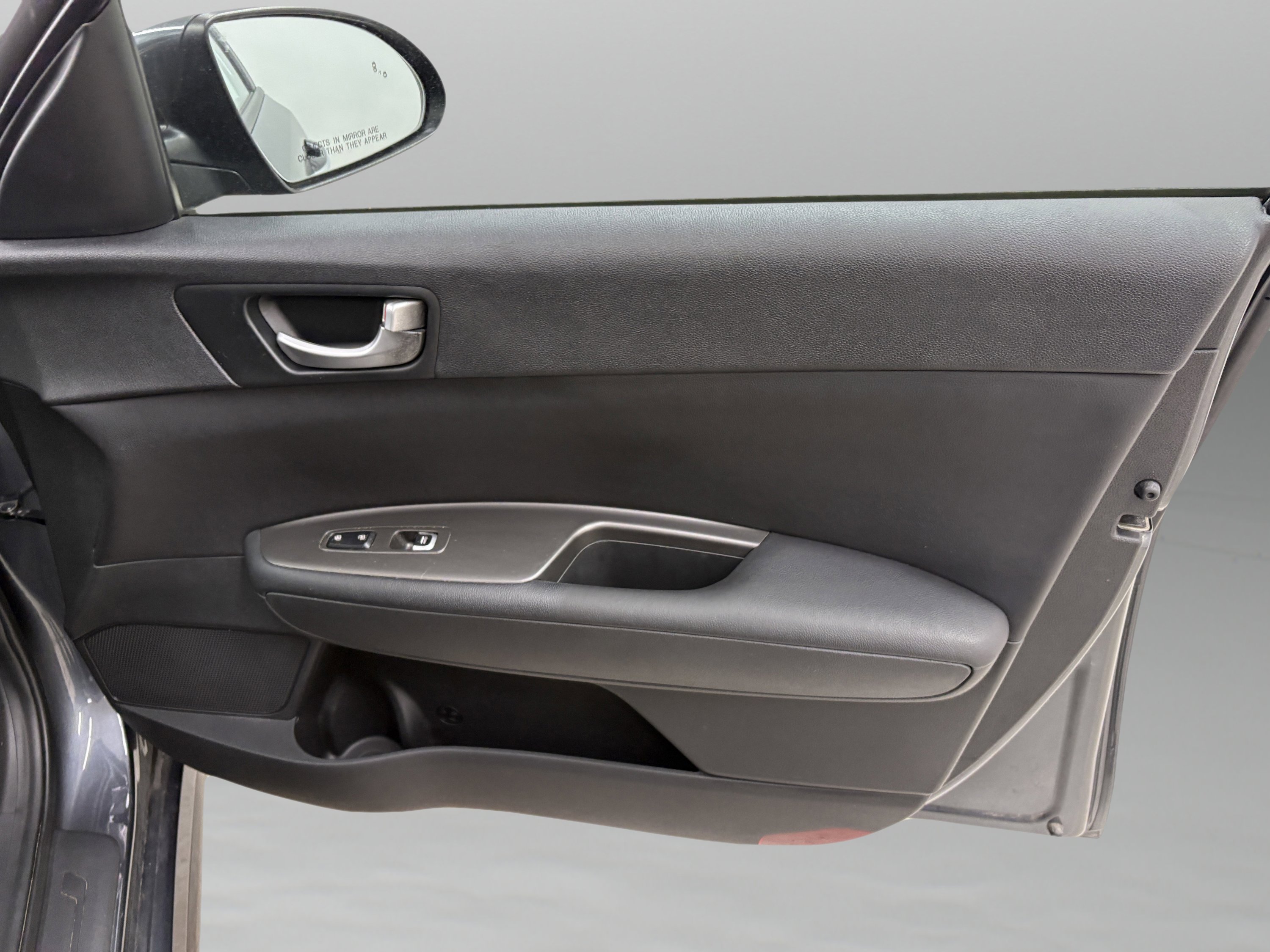 Used 2020 Kia Optima S image 25