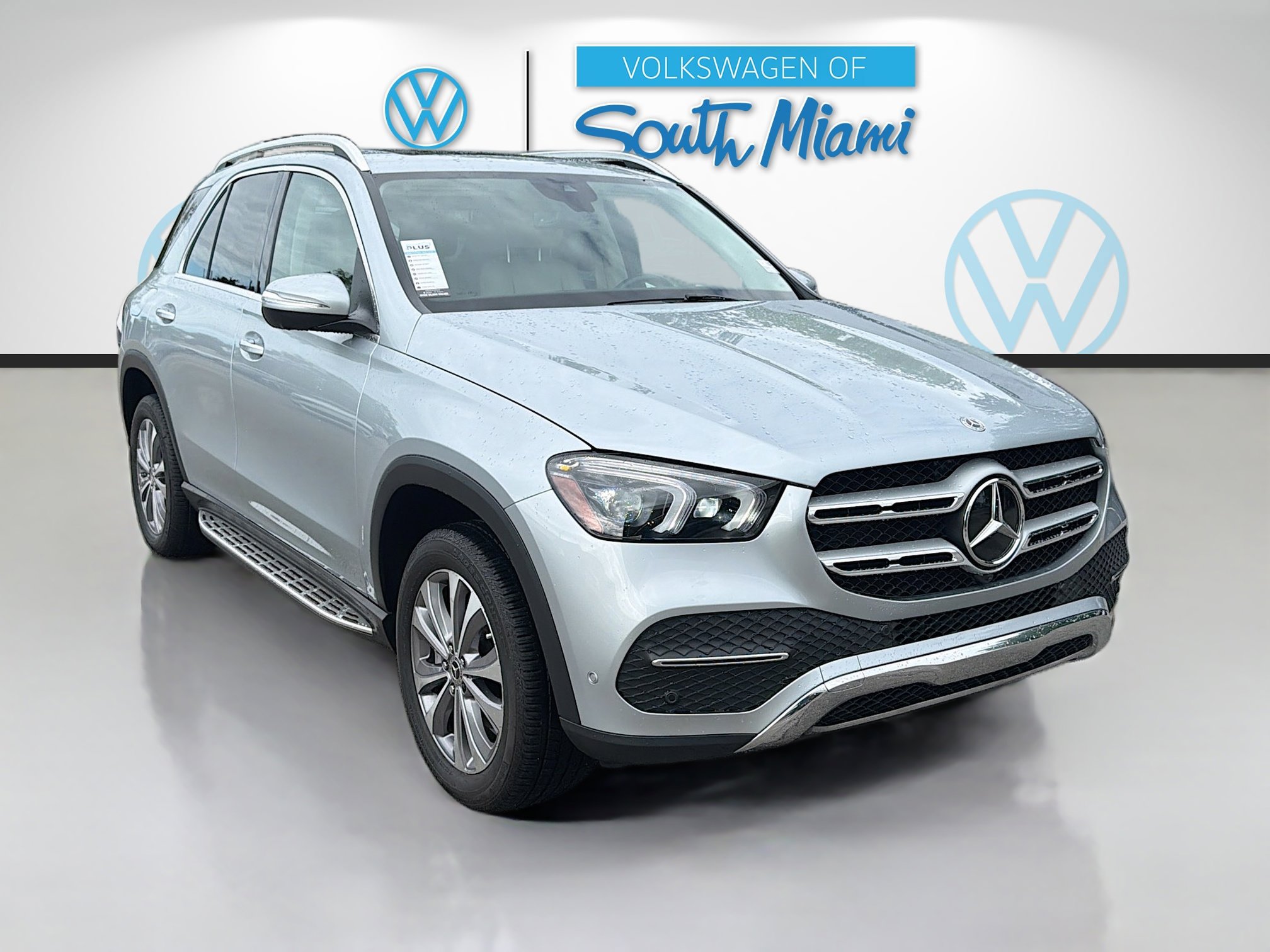 Used 2022 Mercedes-Benz GLE 350 w/ Premium Package image 1