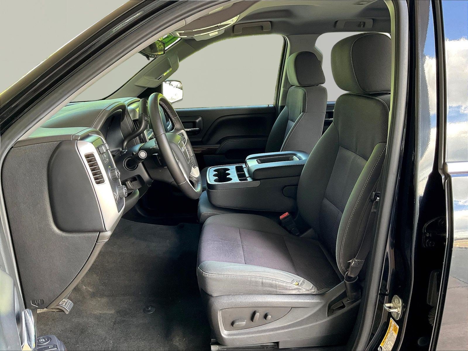 Used 2015 GMC Sierra 1500 SLE w/ SLE Value Package AWD/4WD image 22
