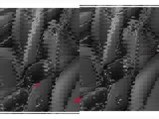 Used 2025 Toyota Corolla Cross XLE image 10