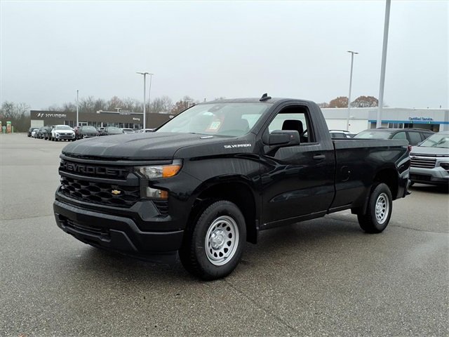 New 2026 Chevrolet Silverado 1500 W/T w/ Trailering Package image 3