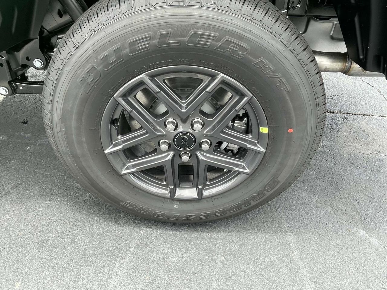 New 2025 Jeep Gladiator Sport image 36