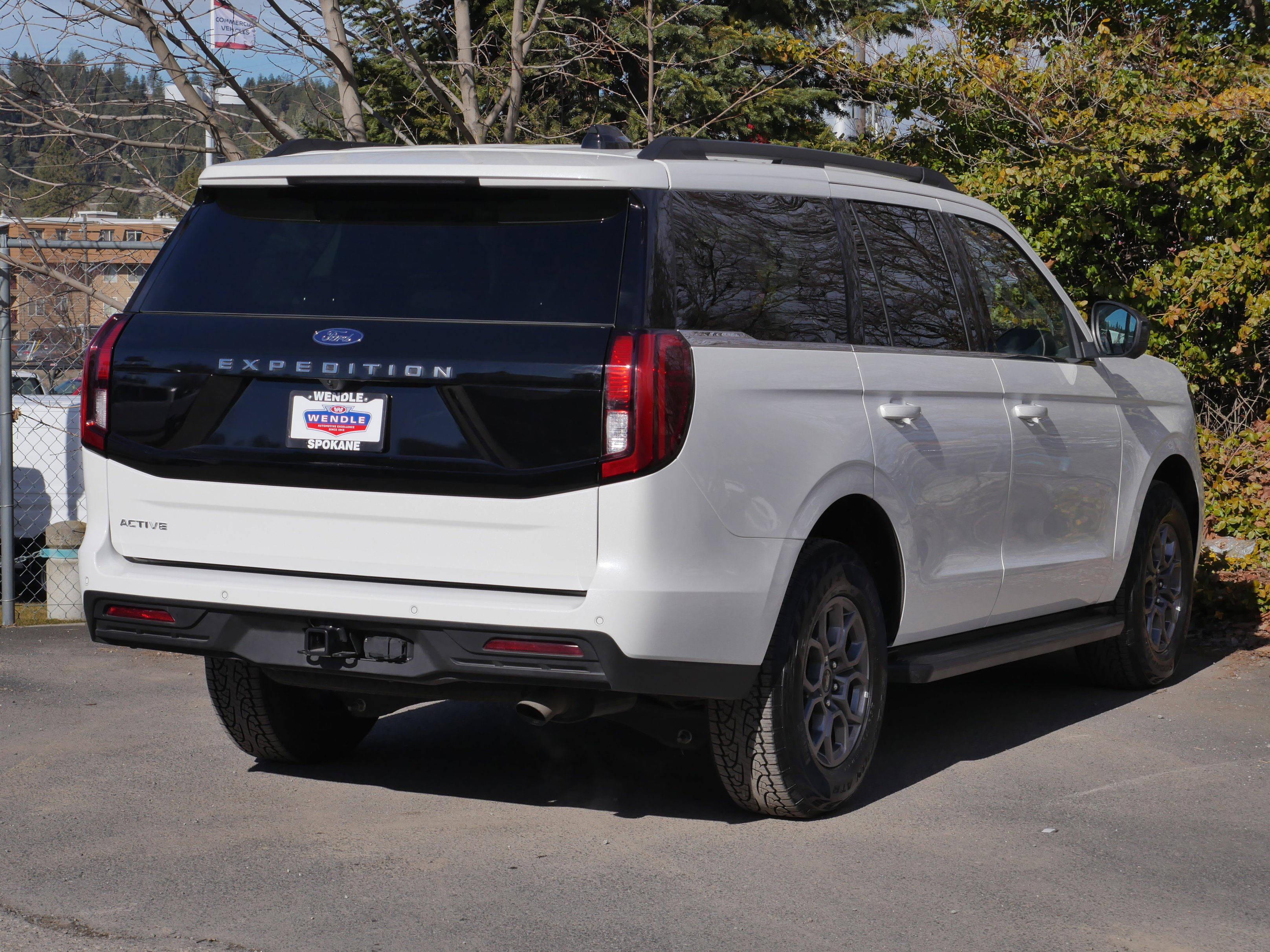 Certified 2025 Ford Expedition Active image 26