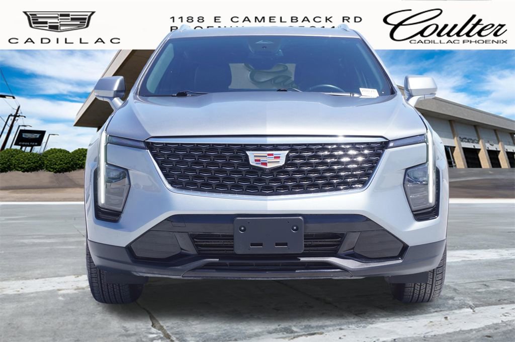 Used 2025 Cadillac XT4 Premium Luxury FWD image 5
