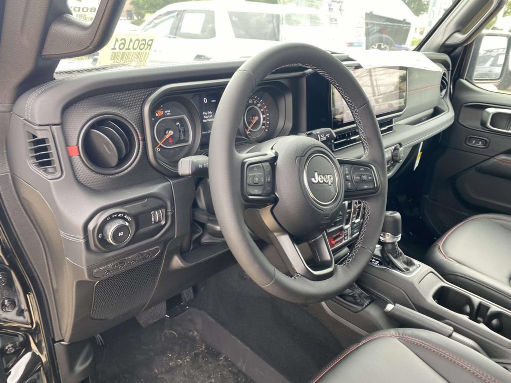 New 2026 Jeep Wrangler Unlimited Rubicon AWD/4WD image 15