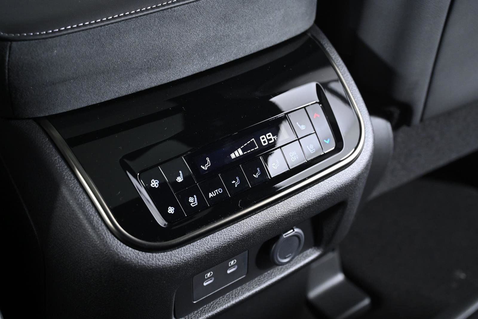 New 2026 INFINITI QX80 Autograph w/ Premium Cargo Package image 38