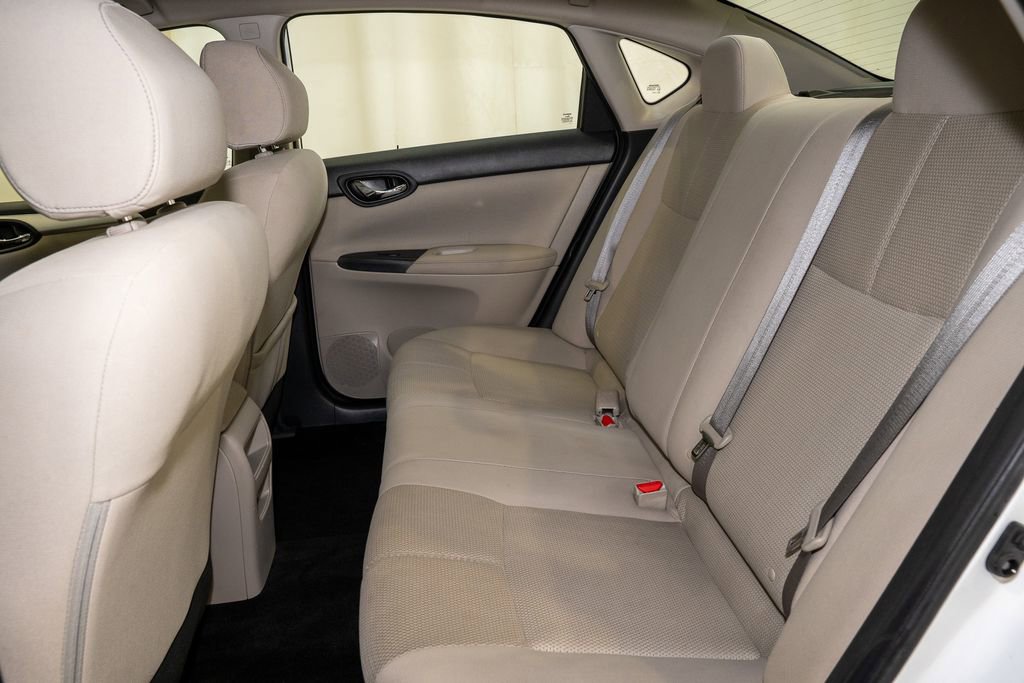 Used 2017 Nissan Sentra S image 7