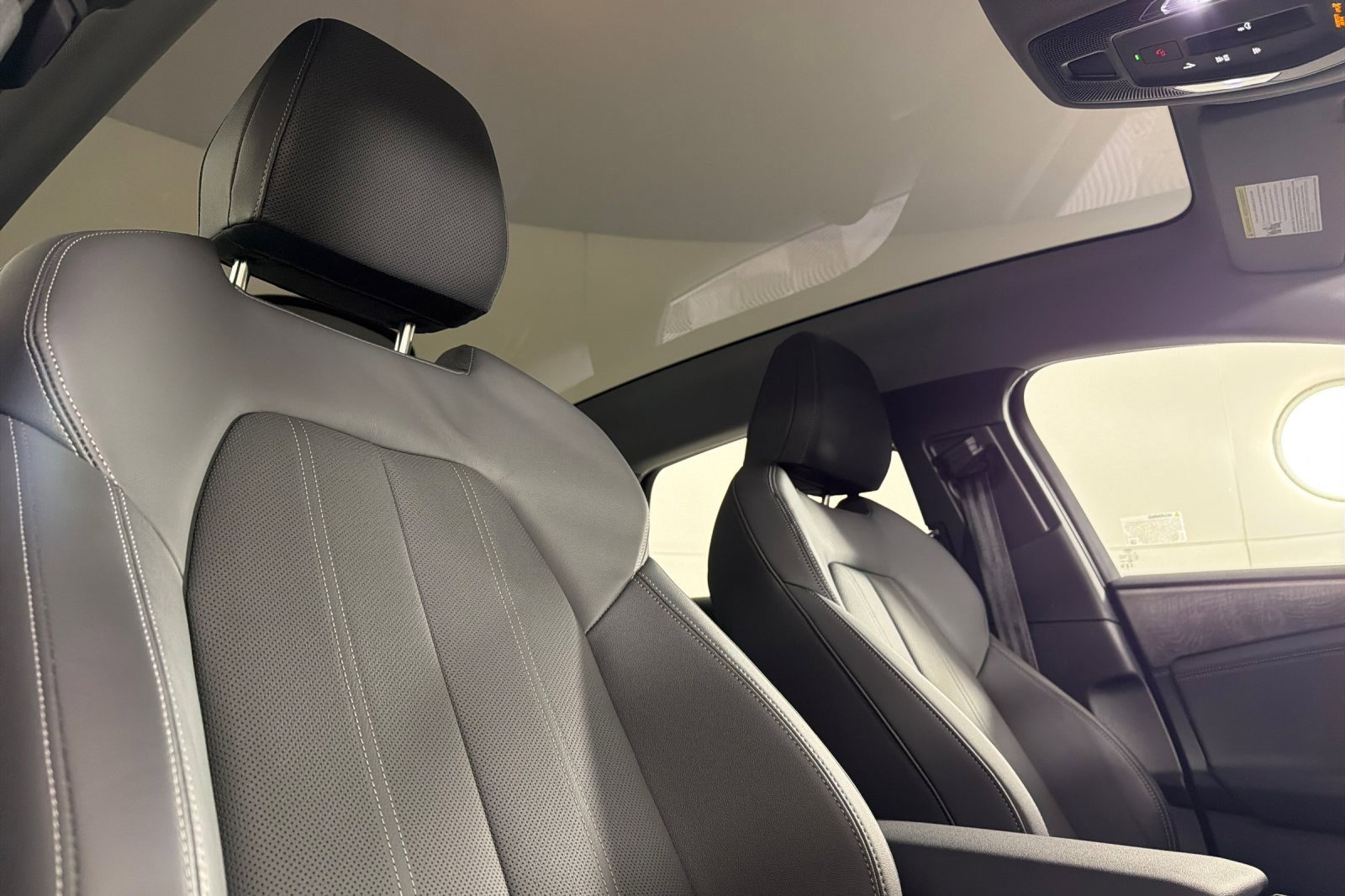 Certified 2025 Audi A6 e-tron Premium Plus w/ Premium Plus image 15