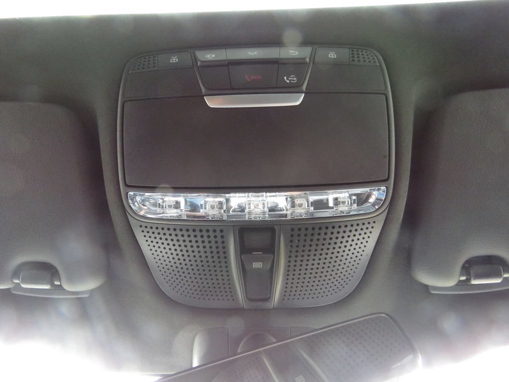 Used 2019 Mercedes-Benz C 300 4MATIC Coupe image 25