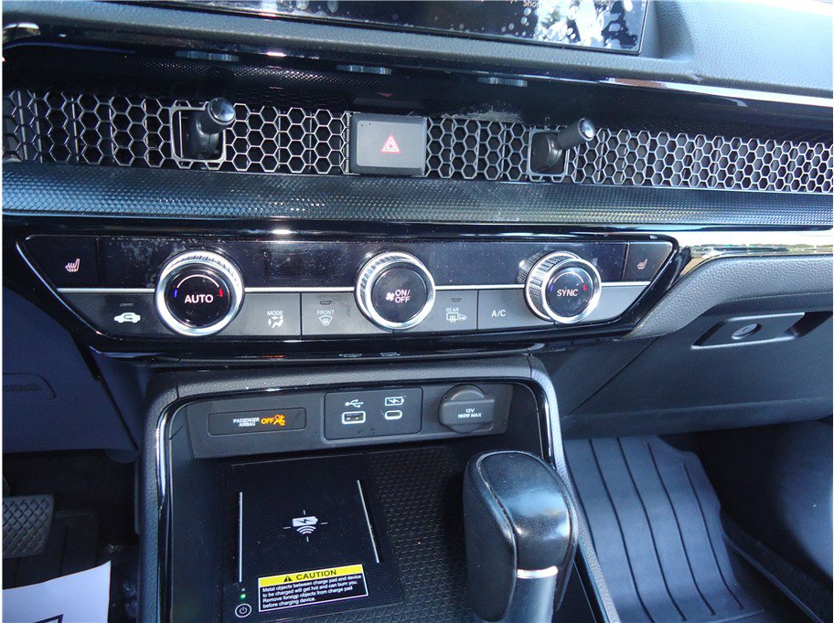 Used 2025 Honda CR-V Sport Touring image 28