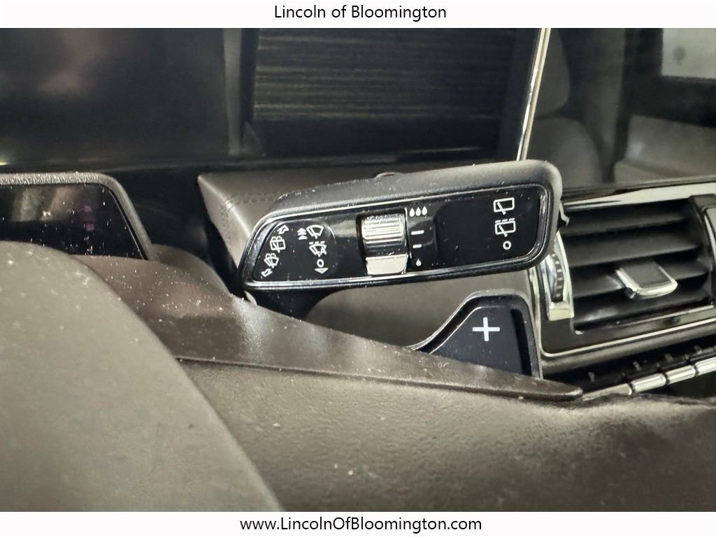 Used 2023 Lincoln Navigator L Black Label AWD/4WD image 48