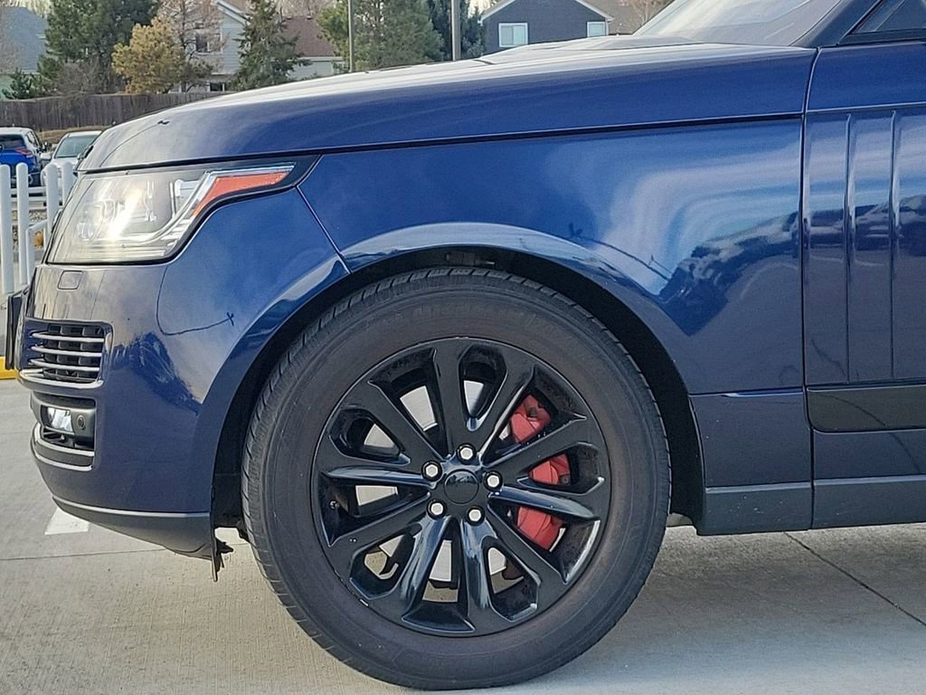 Used 2016 Land Rover Range Rover HSE image 40