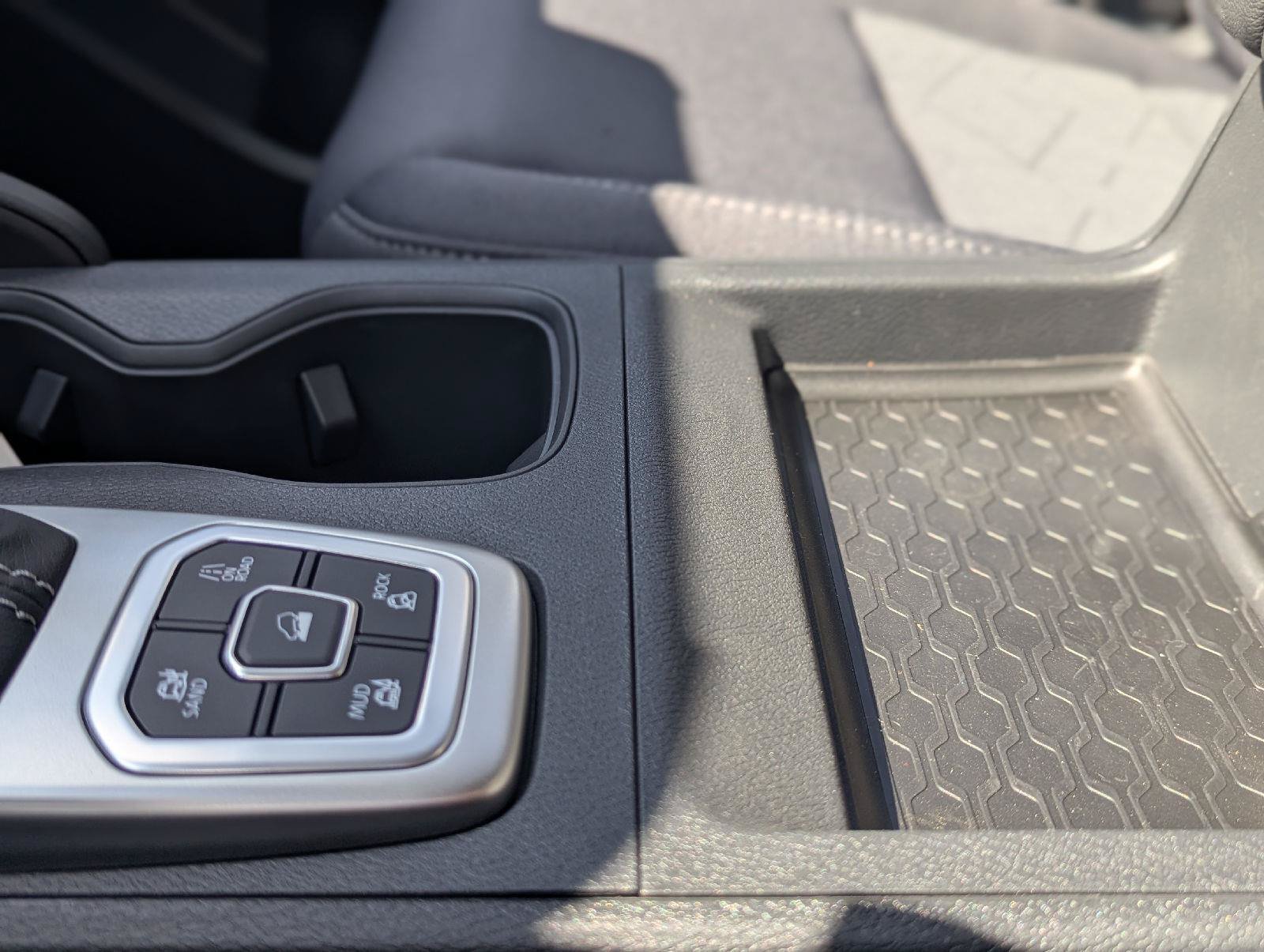 New 2026 Nissan Frontier SV AWD/4WD image 30