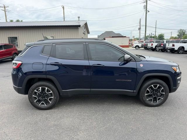 Used 2021 Jeep Compass Trailhawk w/ Sun and Sound Group AWD/4WD image 5