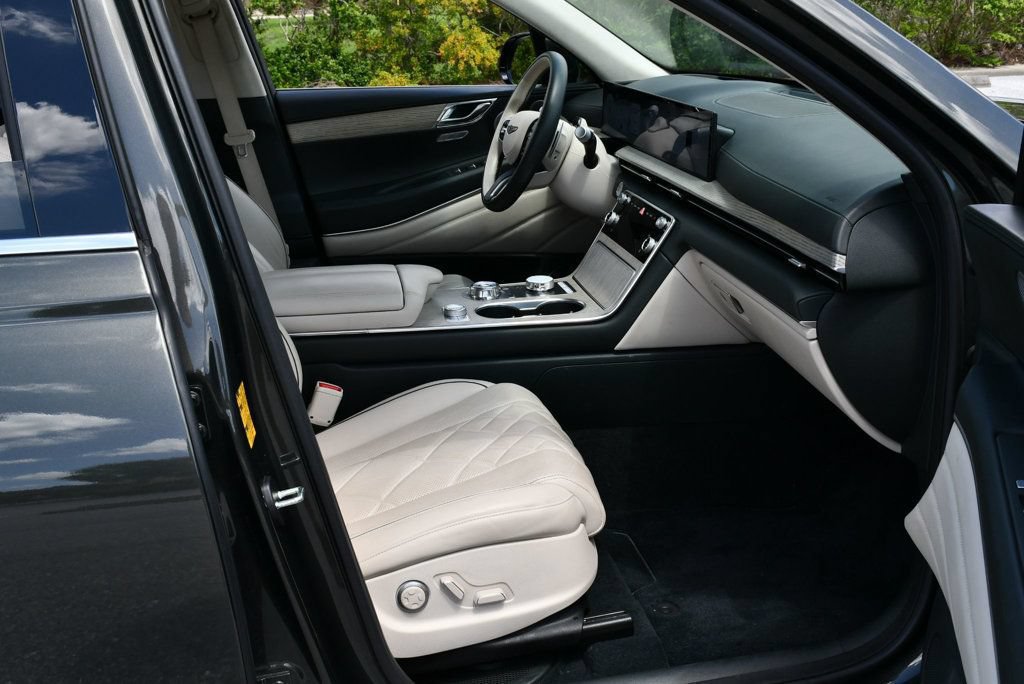 Used 2025 Genesis GV80 3.5T Prestige AWD/4WD image 57