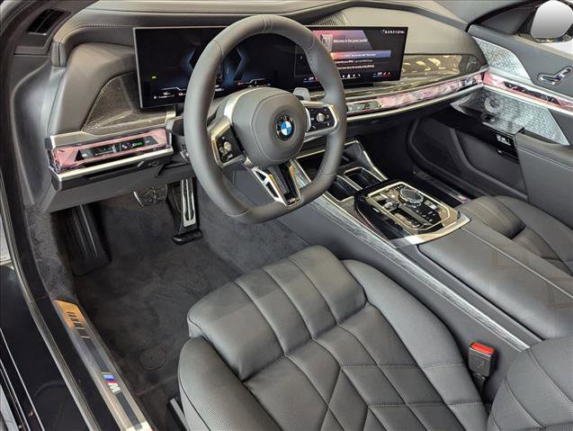 New 2026 BMW 760i xDrive w/ Executive Package image 3