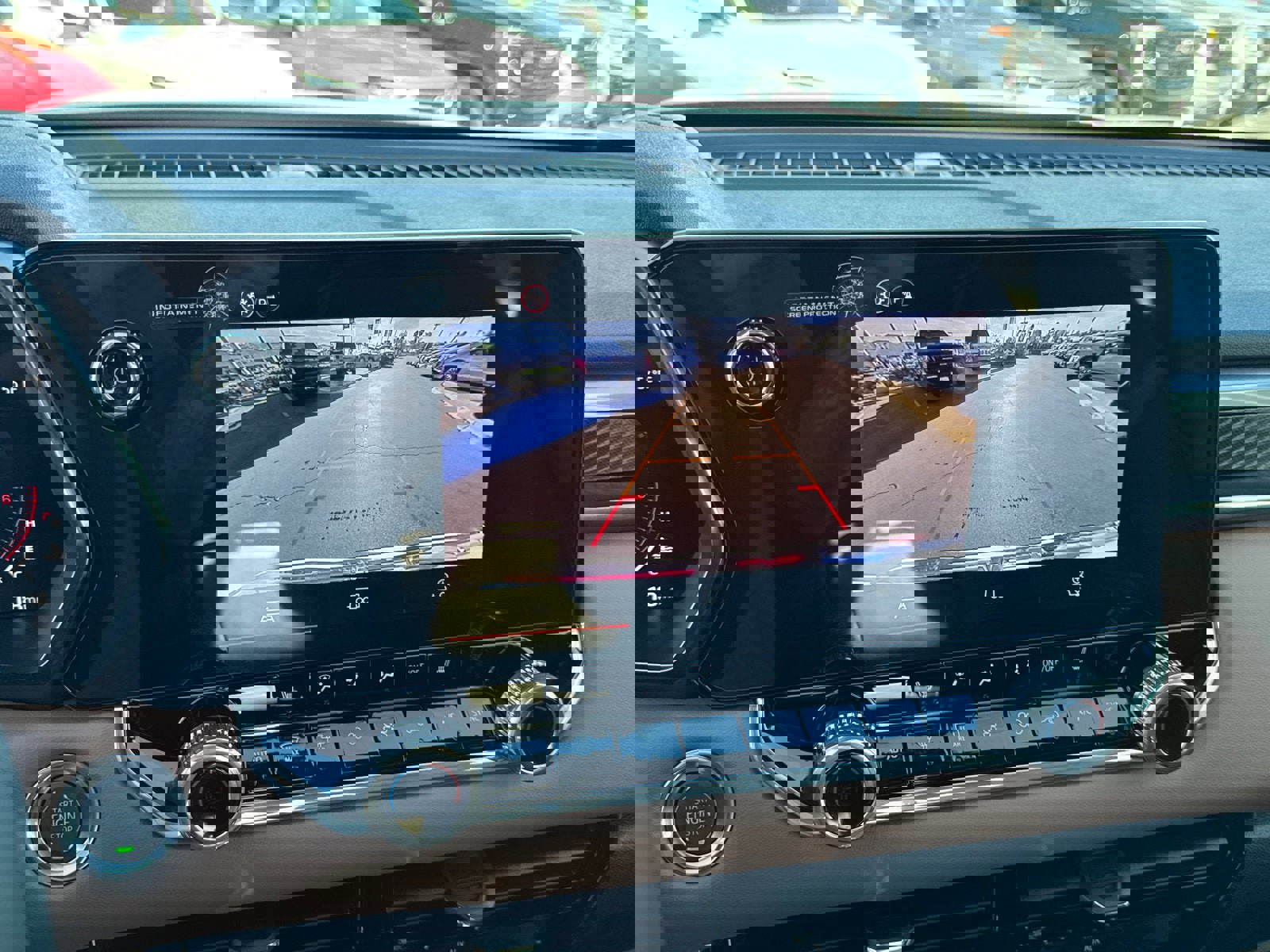 New 2026 GMC Canyon AT4 image 33