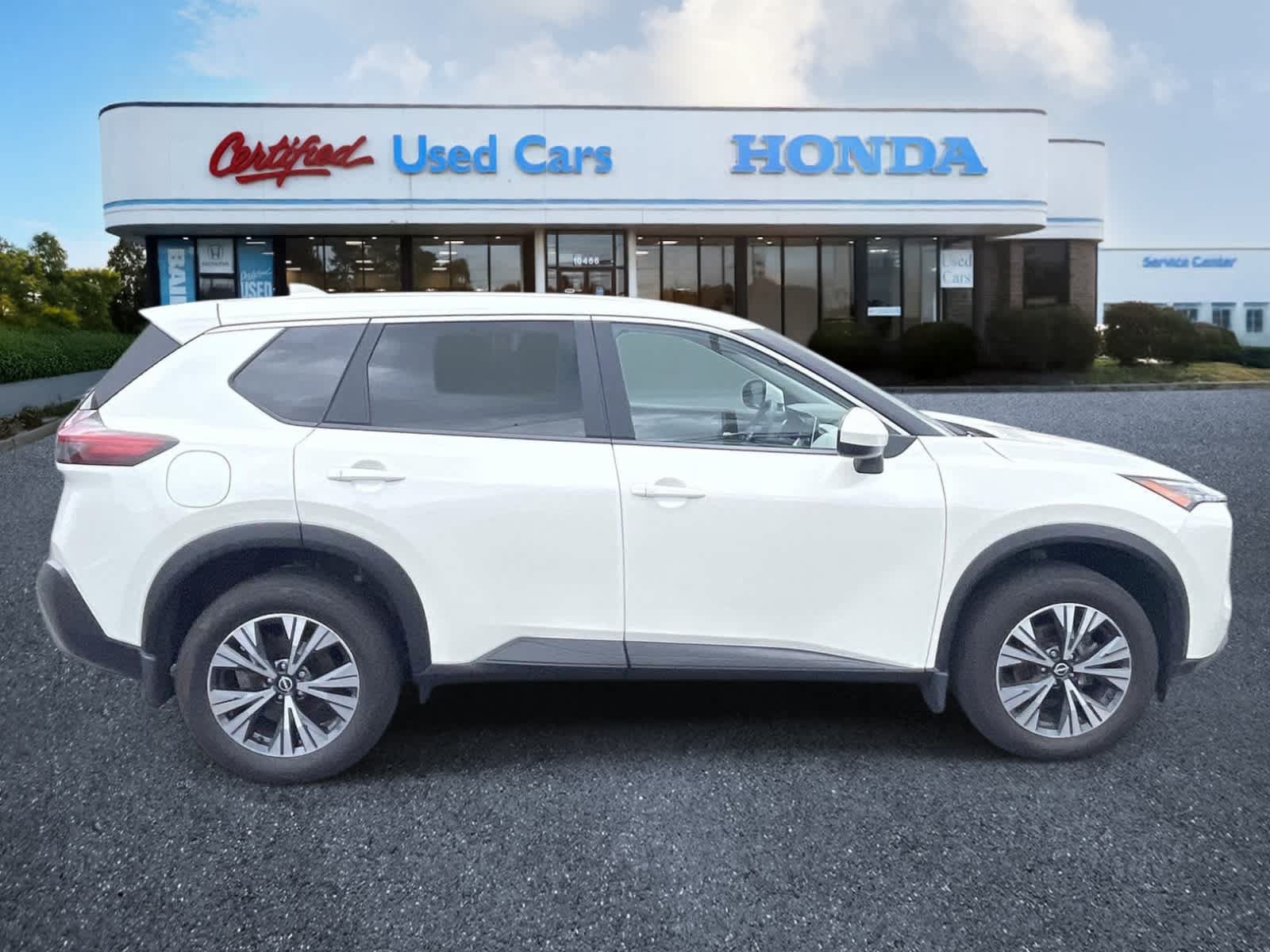 Used 2023 Nissan Rogue SV AWD/4WD image 6