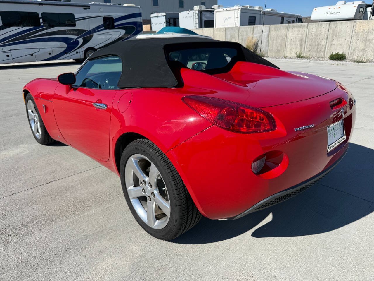 Used 2006 Pontiac Solstice Convertible w/ Power Package RWD image 13