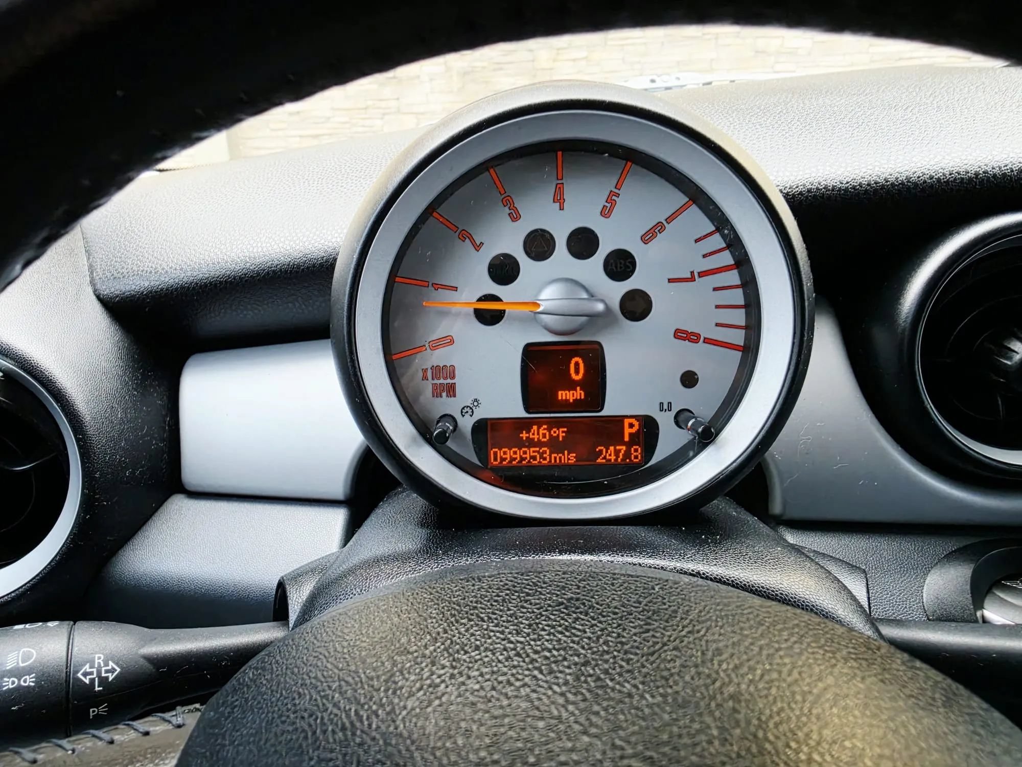 Used 2010 MINI Cooper Hardtop FWD image 14