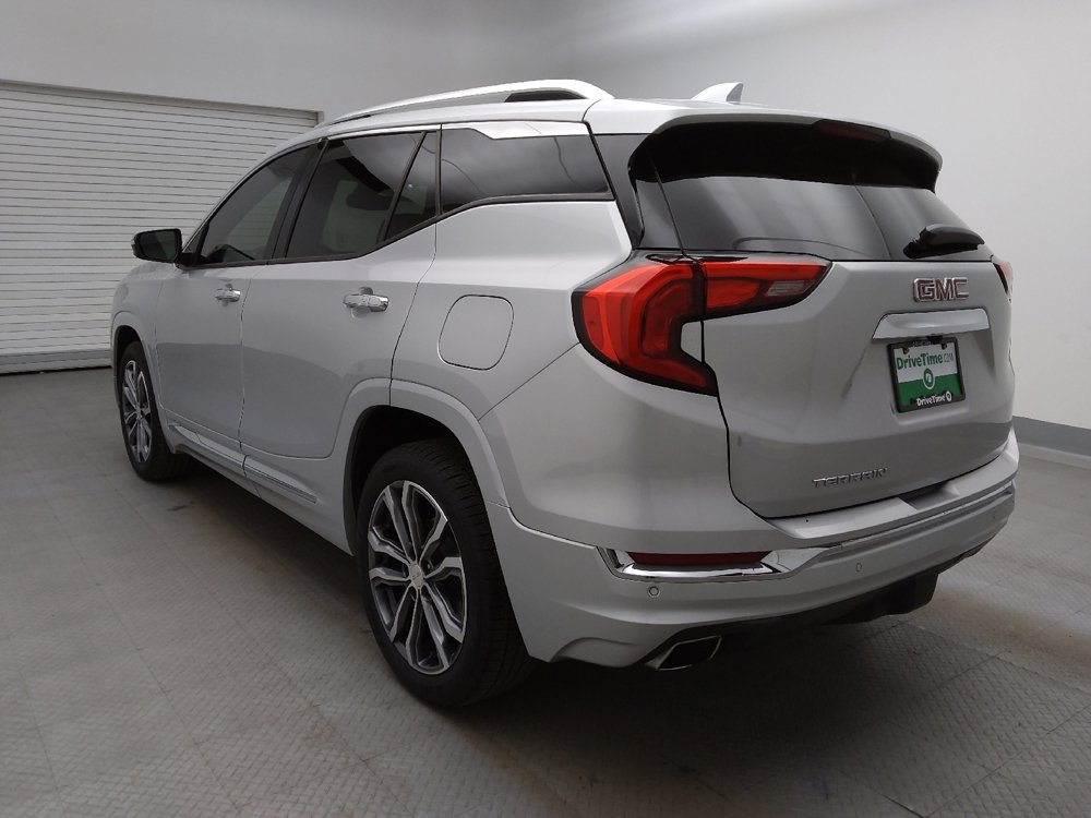 Used 2018 GMC Terrain Denali w/ Advanced Safety Package FWD image 5