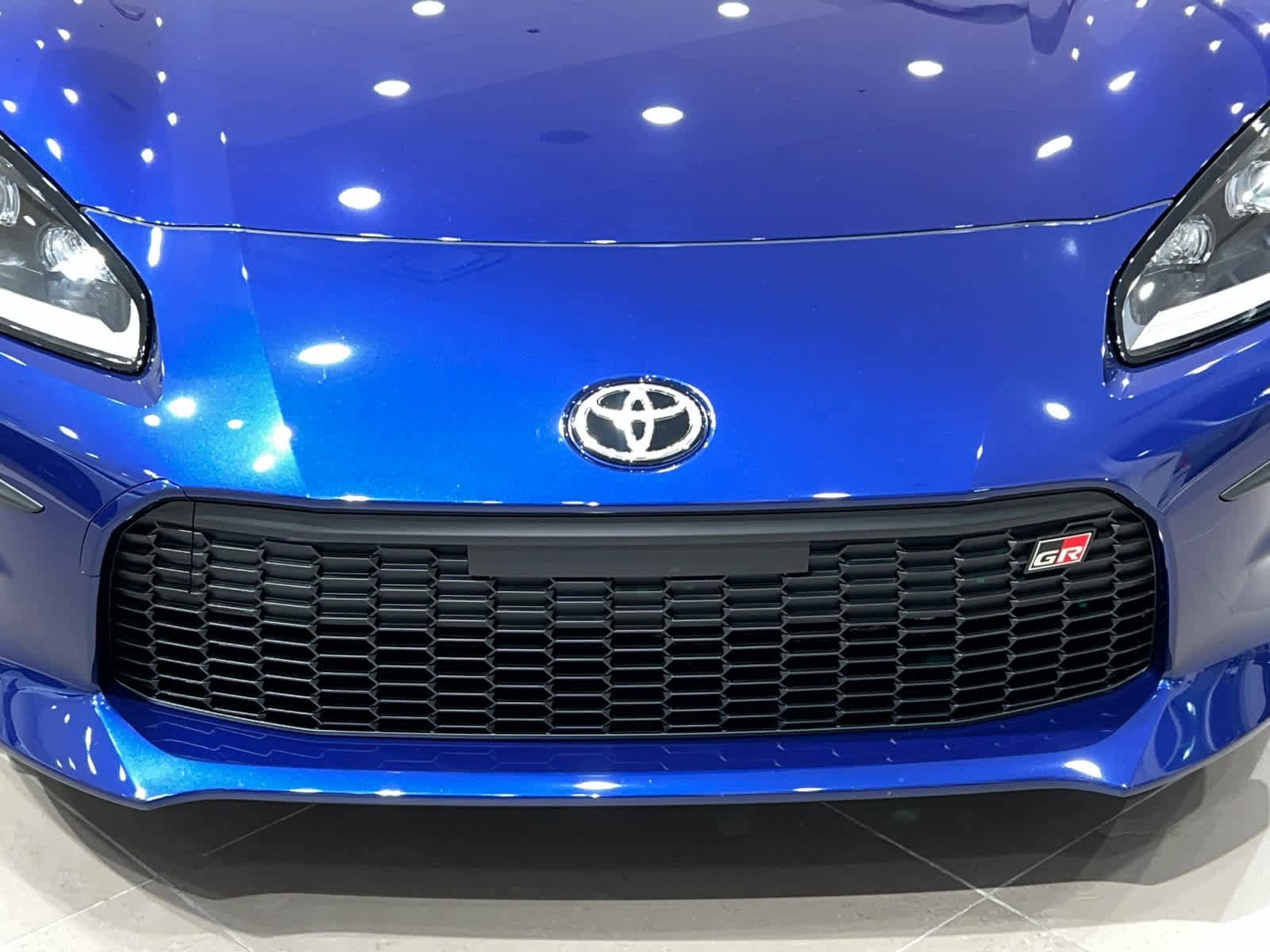 Used 2025 Toyota GR86 Premium w/ ALL Weather Mat Package (TMS) image 3