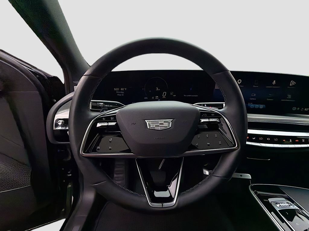 Used 2024 Cadillac Lyriq Sport RWD image 38