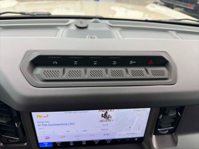 Used 2026 Ford Bronco Badlands AWD/4WD image 28